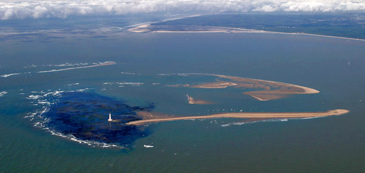 Croisire Phare de Cordouan, Visite Phare de Cordouan, Promenades en mer, Croisires Royan, Estuaire de la Gironde, Talmont, Meschers, Catamaran Voile, Croisire Voile, Croisire dner.